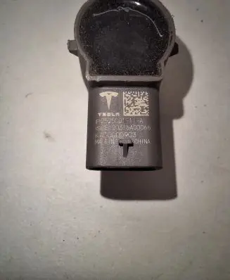Tesla Model Y Parking PDC sensor P252500111A