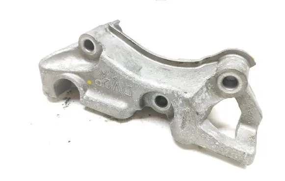Peugeot 308 Engine mounting bracket 9673585780