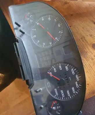 Audi A4 S4 B5 8D Speedometer (instrument cluster) 8A0919033CA 110008561005