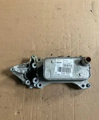 Jeep Compass Oil filter mounting bracket 70364196 W7112001 4214820