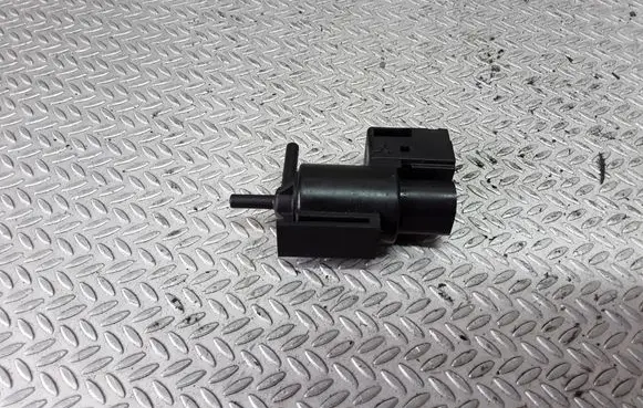 Mazda MPV Turbo solenoid valve K5T49091