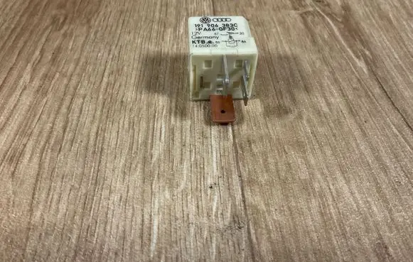Audi A4 S4 B6 8E 8H Other relay 191906383C 14050000