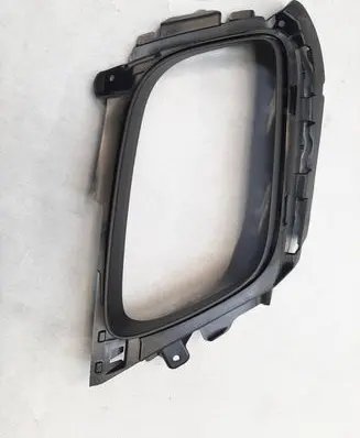 Porsche Panamera (976) Front fog light trim/grill 976807952