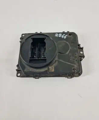 Volkswagen Tiguan LED ballast control module 8V0907399B