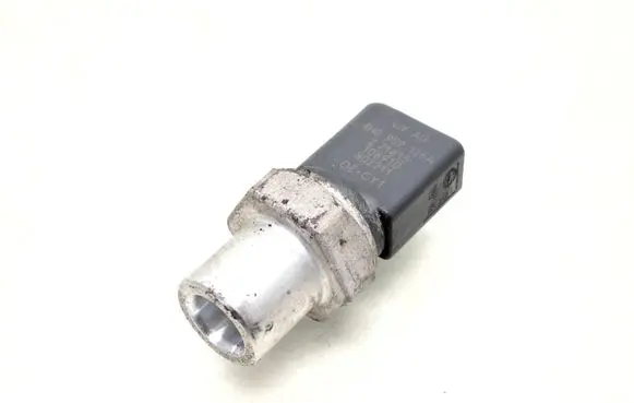 Audi A6 C7 Air conditioning (A/C) pressure sensor 4H0959126A