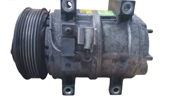 Volvo S40, V40 Air conditioning (A/C) compressor (pump) 30613908 085A643598