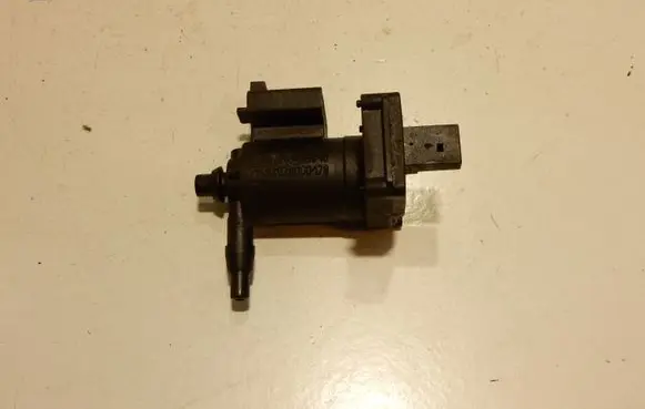 Vacuum valve