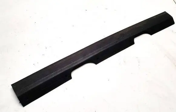Mazda CX-30 Trunk rubber seal (body) dcj1