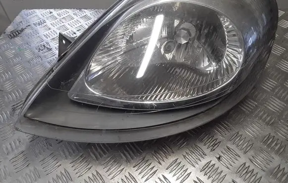 Renault Trafic II (X83) Headlight/headlamp 7700311373