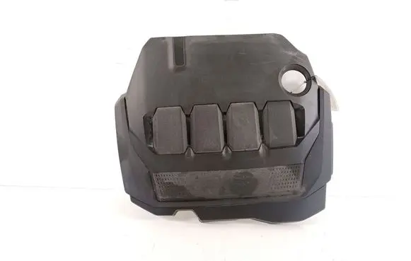 Volkswagen PASSAT B9 Engine cover (trim) 05L103925E