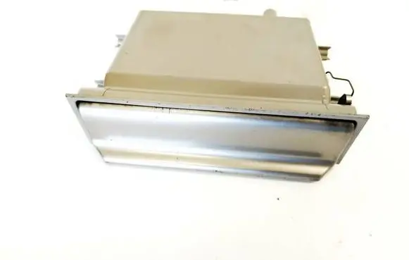 Nissan X-Trail T30 Glove box 68475WL000