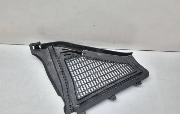 BMW X3 F25 Wiper trim 9184004 64319184004