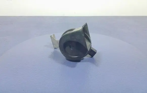 Audi Q7 4L Horn signal 4M0951221