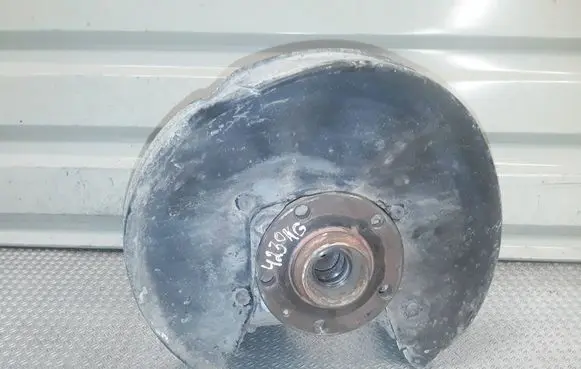 Audi A6 S6 C6 4F Rear wheel hub spindle/knuckle 