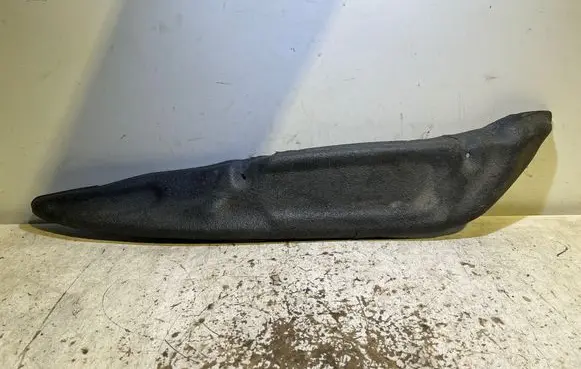 Dodge Challenger Fender foam support/seal 