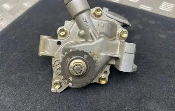 Oil pump