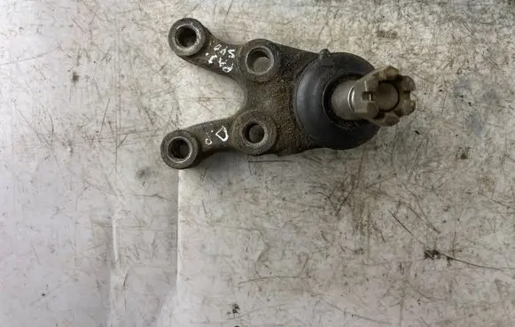 Mitsubishi Pajero Sport I Front ball joint 