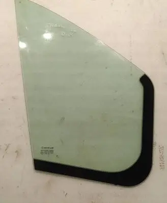 Renault Trafic III (X82) Front triangle window/glass DOT27AS2M23100 43R011057