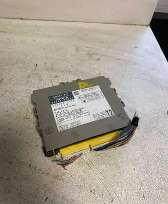 Lexus RX 450H Keyless (KESSY) go control unit/module 8999048081 2325005134