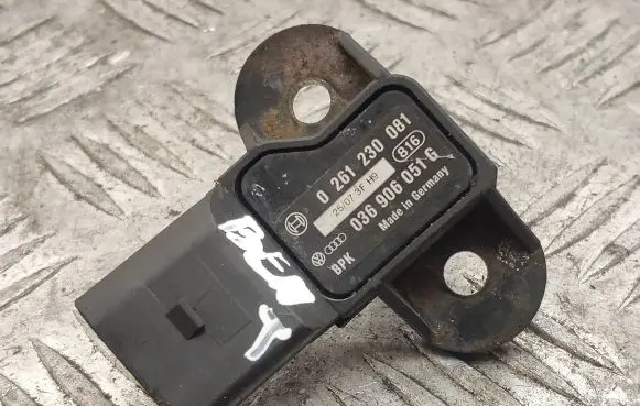 Bentley Flying Spur Air pressure sensor 036906051G 0261230081