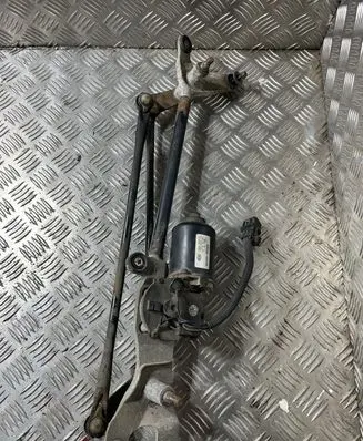 KIA Sorento Front wiper linkage and motor 981003E000 035247410