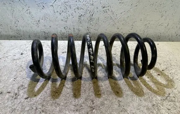 Toyota Yaris Rear coil spring