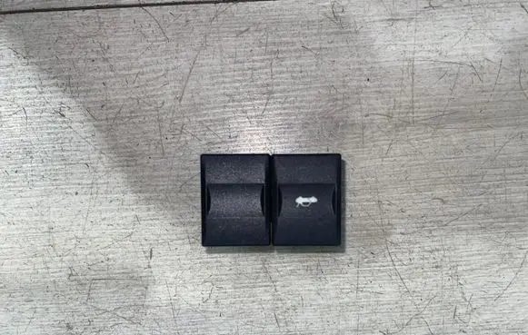 Ford Mondeo Mk III Tailgate opening switch 1S7T19B514AA