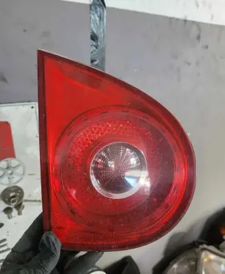 Volkswagen Golf V Tailgate rear/tail lights 28503004