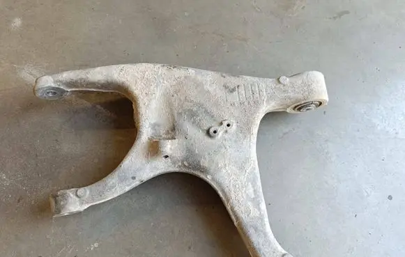 Audi A7 S7 4G Rear upper control arm/wishbone 8R0505312F