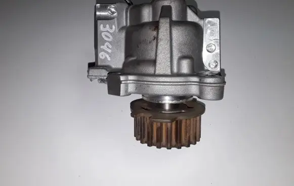 Ford Kuga II Fuel injection high pressure pump 0445010592
