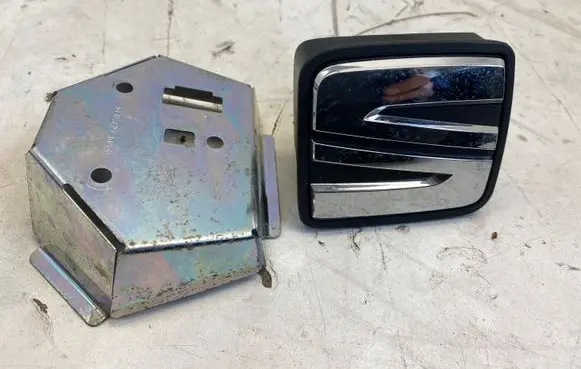 Seat Leon (5F) Loading door exterior handle 5F0827565C