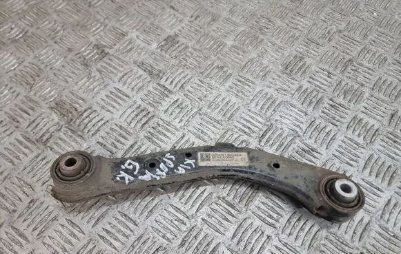 Rear control arm