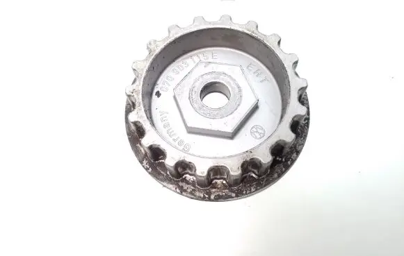 Volkswagen Transporter - Caravelle T5 Alternator pulley 070903115E