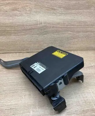 Toyota Previa (XR30, XR40) II ABS control unit/module 8954028490 8665251010