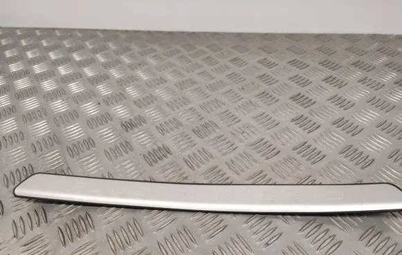Volvo V60 Front sill trim cover 09162019
