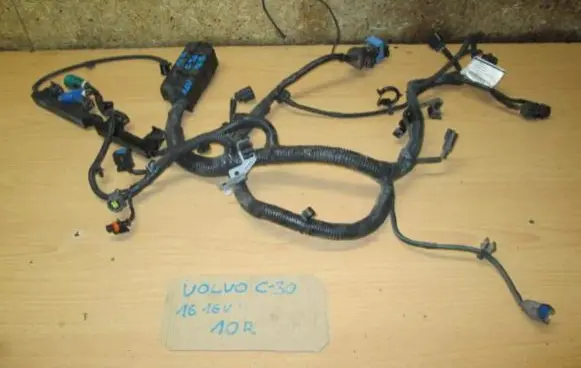 Volvo C30 Engine installation wiring loom