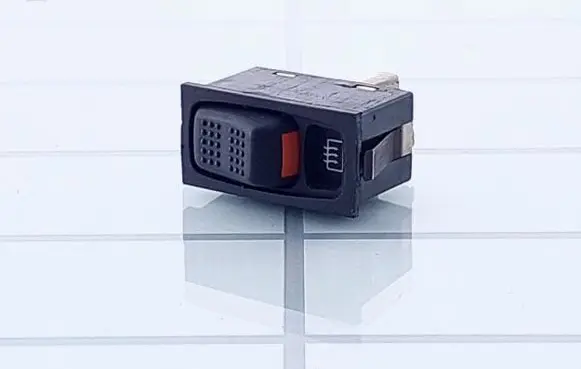 Ford Sierra Windscreen/window heater switch 83BG18C621 83BG18C621AA