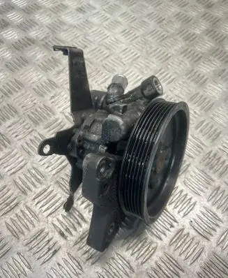 BMW 5 E60 E61 Power steering pump 6783430 7697974121