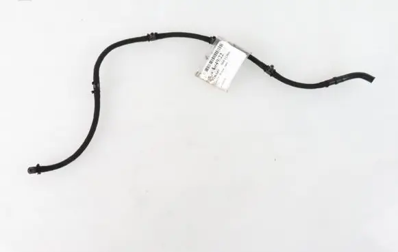 Volvo S60 Fuel injector supply line/pipe 
