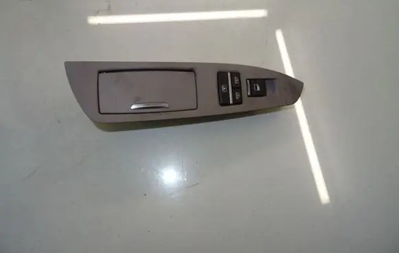 BMW 7 F01 F02 F03 F04 Electric window control switch 9153397