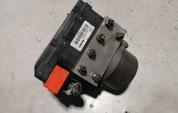 Honda HR-V ABS Pump X2T34575T A409800101