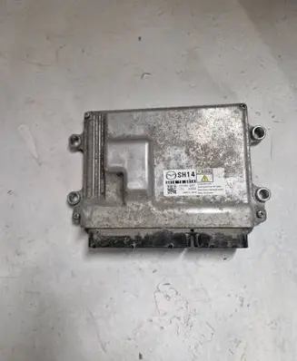 Mazda 6 Engine control unit/module SH1418881A