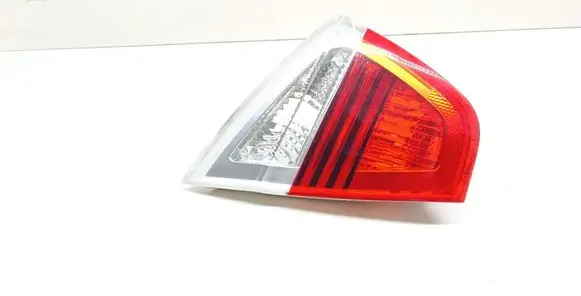 BMW 3 E90 E91 Tailgate rear/tail lights 6937459