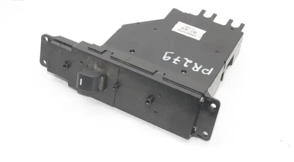 Land Rover Range Rover L322 Electric window control switch YUD000263