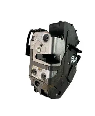 Volvo V60 Front door lock 31301739
