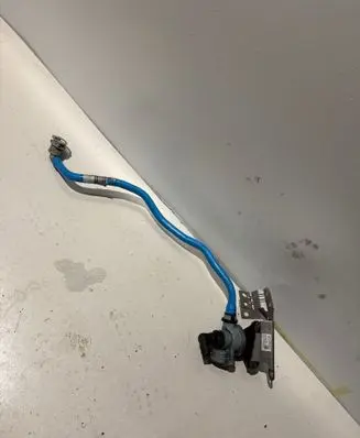 BMW 3 G20 G21 Vacuum valve 7441833