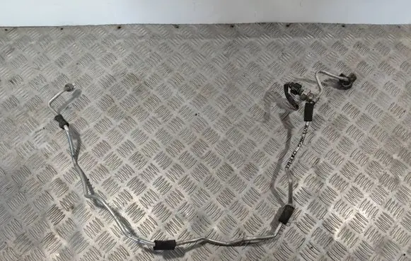 Mitsubishi Pajero Air conditioning (A/C) pipe/hose 
