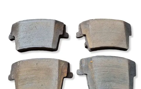 Dodge Challenger Brake pads (rear) 