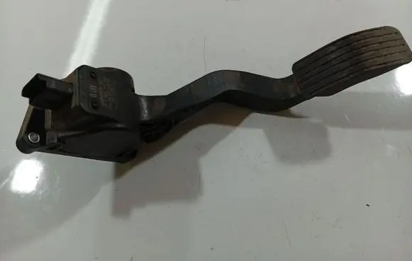 Citroen C4 I Accelerator throttle pedal 0280755041