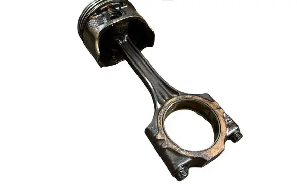 Volkswagen Golf IV Piston with connecting rod